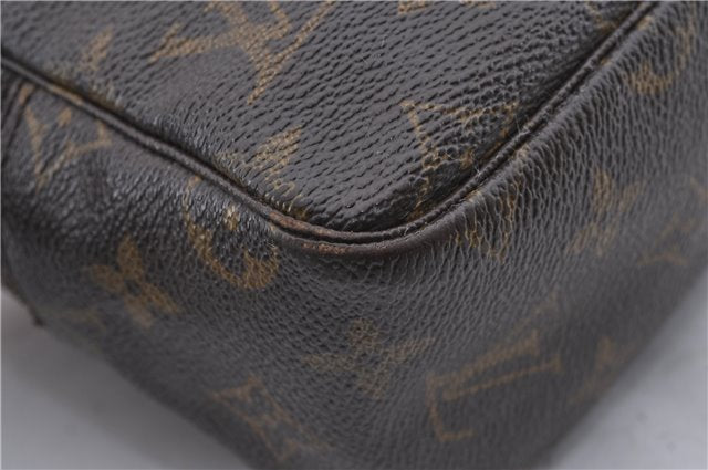 Auth Louis Vuitton Monogram Trousse Toilette 28 Clutch Hand Bag M47522 LV 4687D