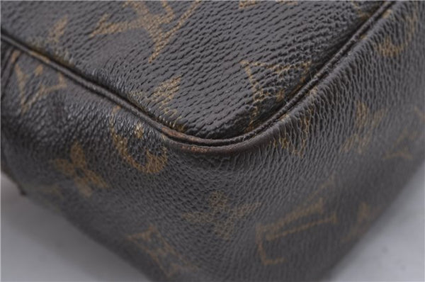 Auth Louis Vuitton Monogram Trousse Toilette 28 Clutch Hand Bag M47522 LV 4687D