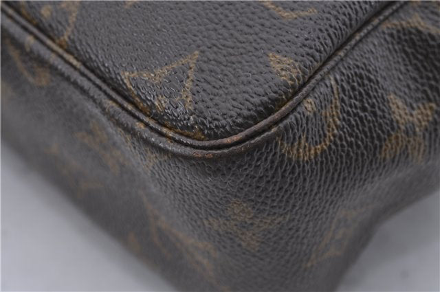 Auth Louis Vuitton Monogram Trousse Toilette 28 Clutch Hand Bag M47522 LV 4687D
