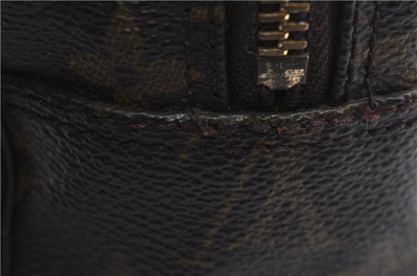 Auth Louis Vuitton Monogram Trousse Toilette 28 Clutch Hand Bag M47522 LV 4687D