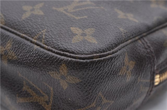 Auth Louis Vuitton Monogram Trousse Toilette 23 Clutch Hand Bag M47524 LV 4688D