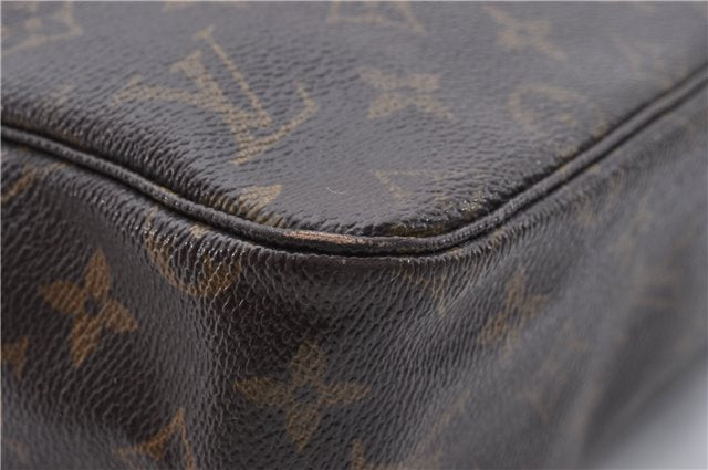 Auth Louis Vuitton Monogram Trousse Toilette 28 Clutch Hand Bag M47522 LV 4689D