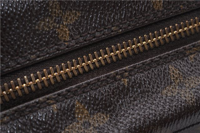 Auth Louis Vuitton Monogram Trousse Toilette 28 Clutch Hand Bag M47522 LV 4689D
