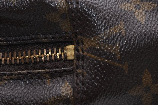 Auth Louis Vuitton Monogram Trousse Toilette 28 Clutch Hand Bag M47522 LV 4689D