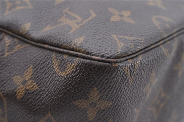 Auth Louis Vuitton Monogram Trousse Toilette 28 Clutch Hand Bag M47522 LV 4692D