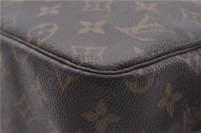 Auth Louis Vuitton Monogram Trousse Toilette 28 Clutch Hand Bag M47522 LV 4692D