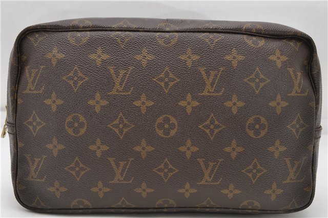Auth Louis Vuitton Monogram Trousse Toilette 28 Clutch Hand Bag M47522 LV 4695D