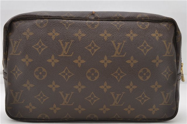 Auth Louis Vuitton Monogram Trousse Toilette 28 Clutch Hand Bag M47522 LV 4695D