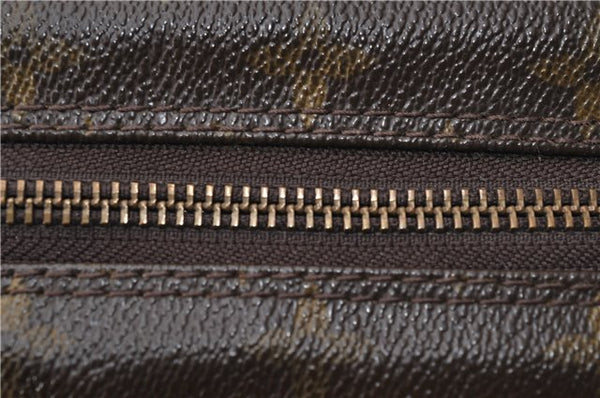 Auth Louis Vuitton Monogram Trousse Toilette 28 Clutch Hand Bag M47522 LV 4695D