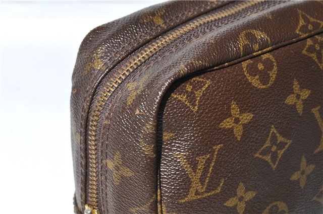 Auth Louis Vuitton Monogram Trousse Toilette 28 Clutch Hand Bag M47522 LV 4695D