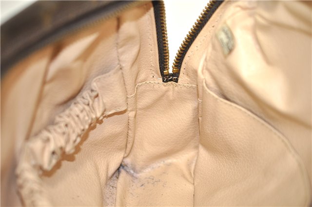 Auth Louis Vuitton Monogram Trousse Toilette 28 Clutch Hand Bag M47522 LV 4695D