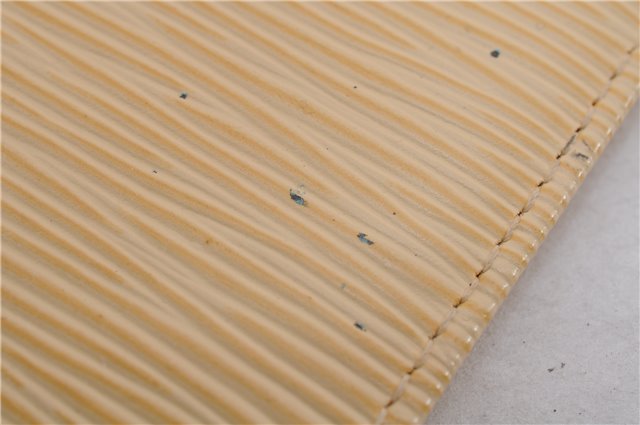 Authentic Louis Vuitton Epi Agenda Posh Notebook Cover Ivory R2052A LV 4698E