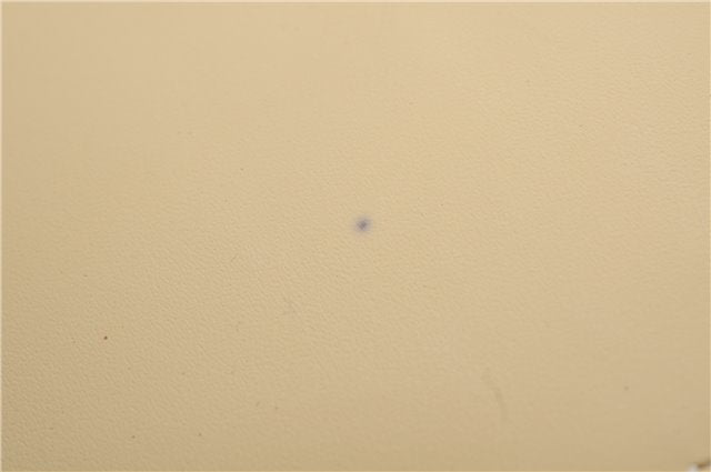 Authentic Louis Vuitton Epi Agenda Posh Notebook Cover Ivory R2052A LV 4698E