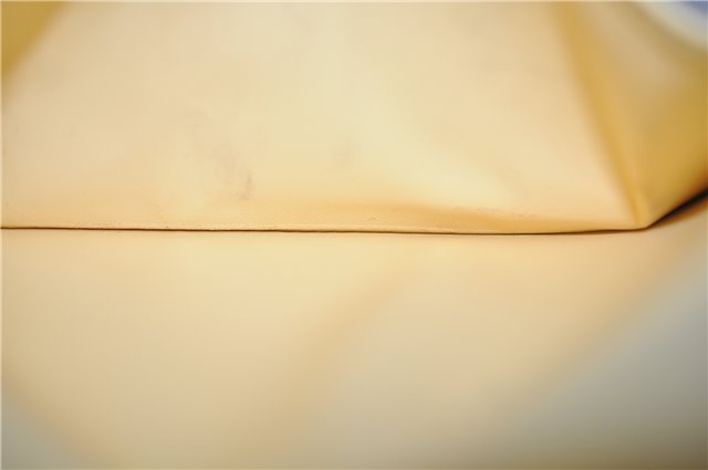 Authentic Louis Vuitton Epi Agenda Posh Notebook Cover Ivory R2052A LV 4698E