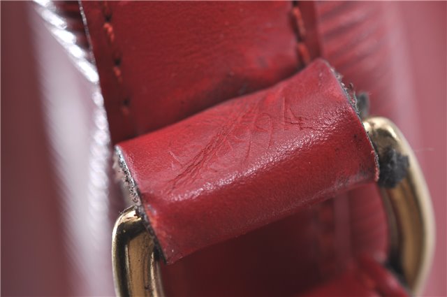 Authentic Louis Vuitton Epi Noe Red Shoulder Bag M44007 LV 4706D