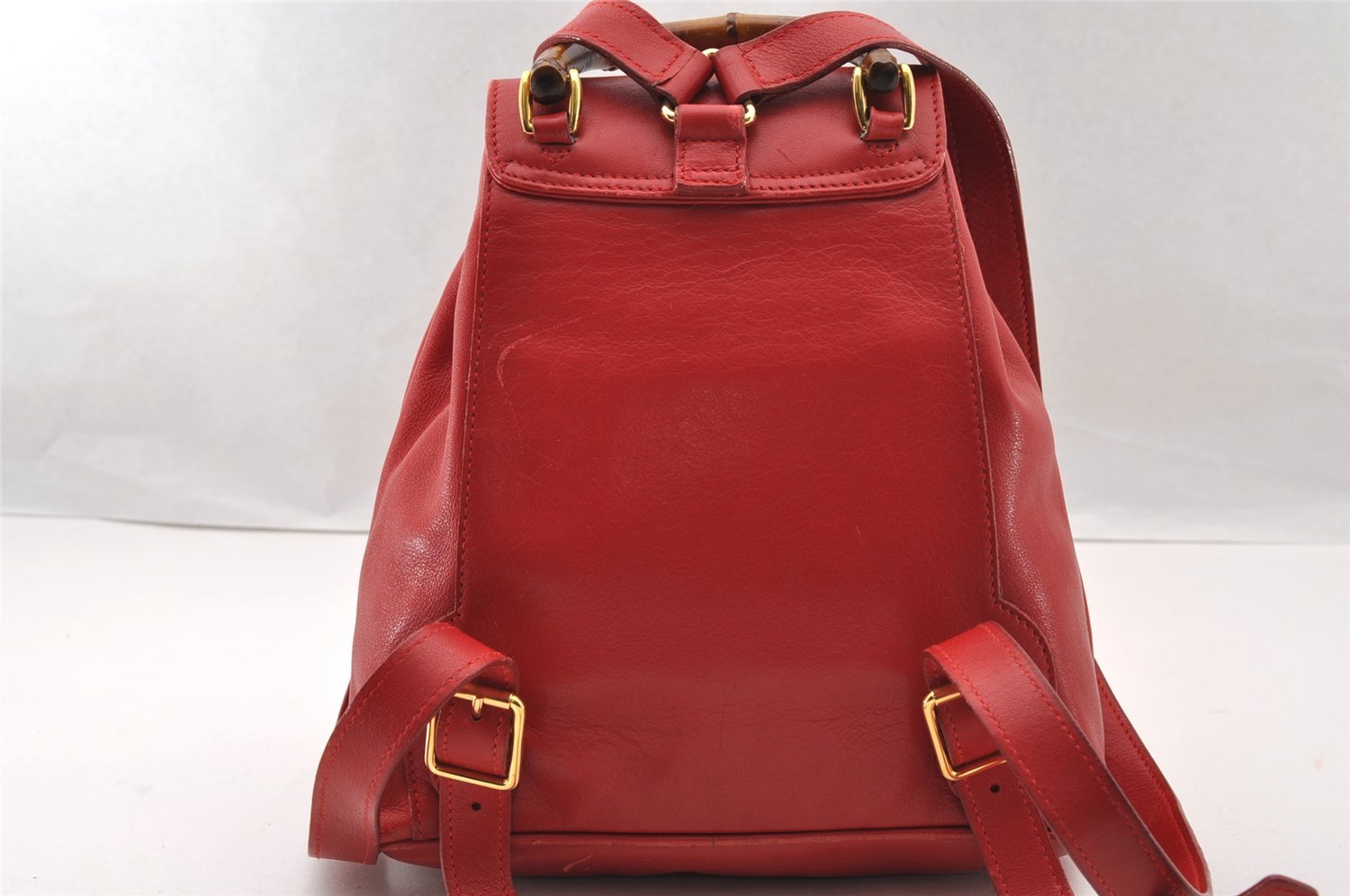 Authentic GUCCI Bamboo Vintage Drawstring Backpack Leather Red 4715I