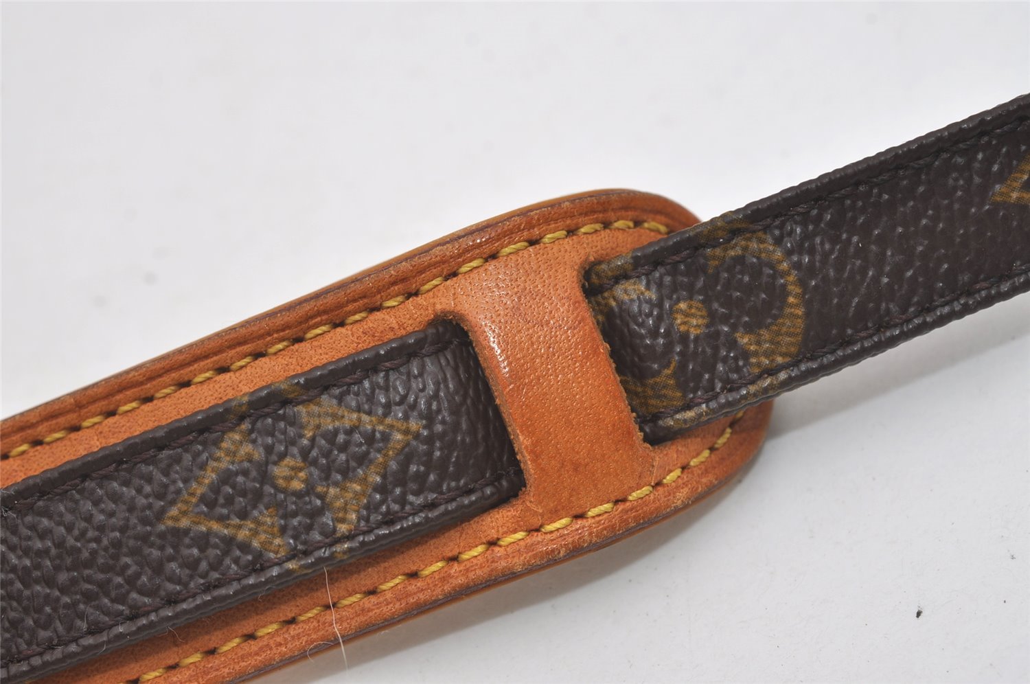 Authentic Louis Vuitton Monogram Amazone Shoulder Cross Bag M45236 LV Junk 4718I