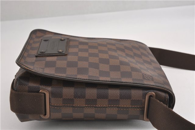 Authentic Louis Vuitton Damier Brooklyn PM Shoulder Cross Bag N51210 LV 4722F