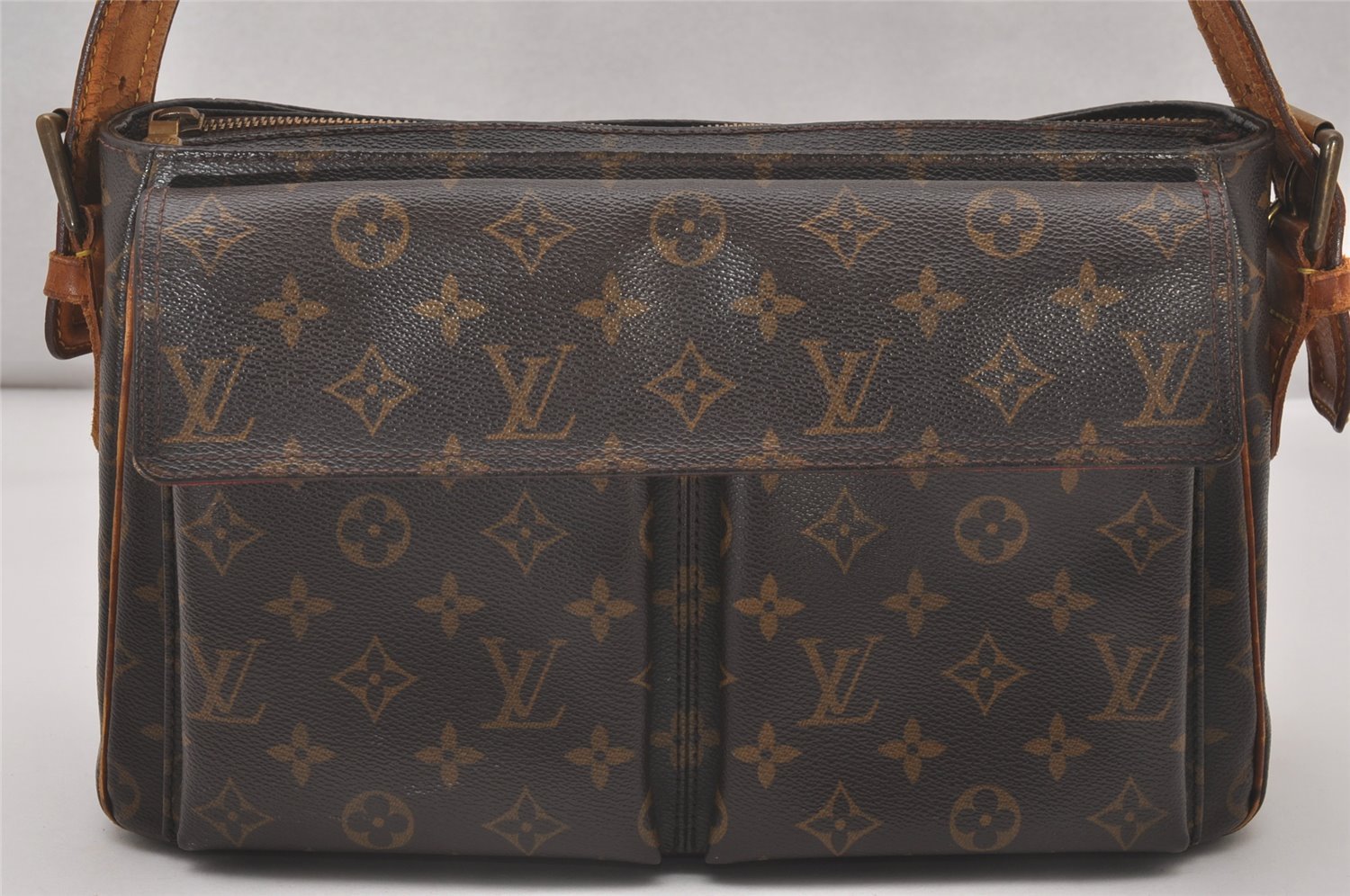 Authentic Louis Vuitton Monogram Viva Cite GM Shoulder Bag M51163 LV 4722I