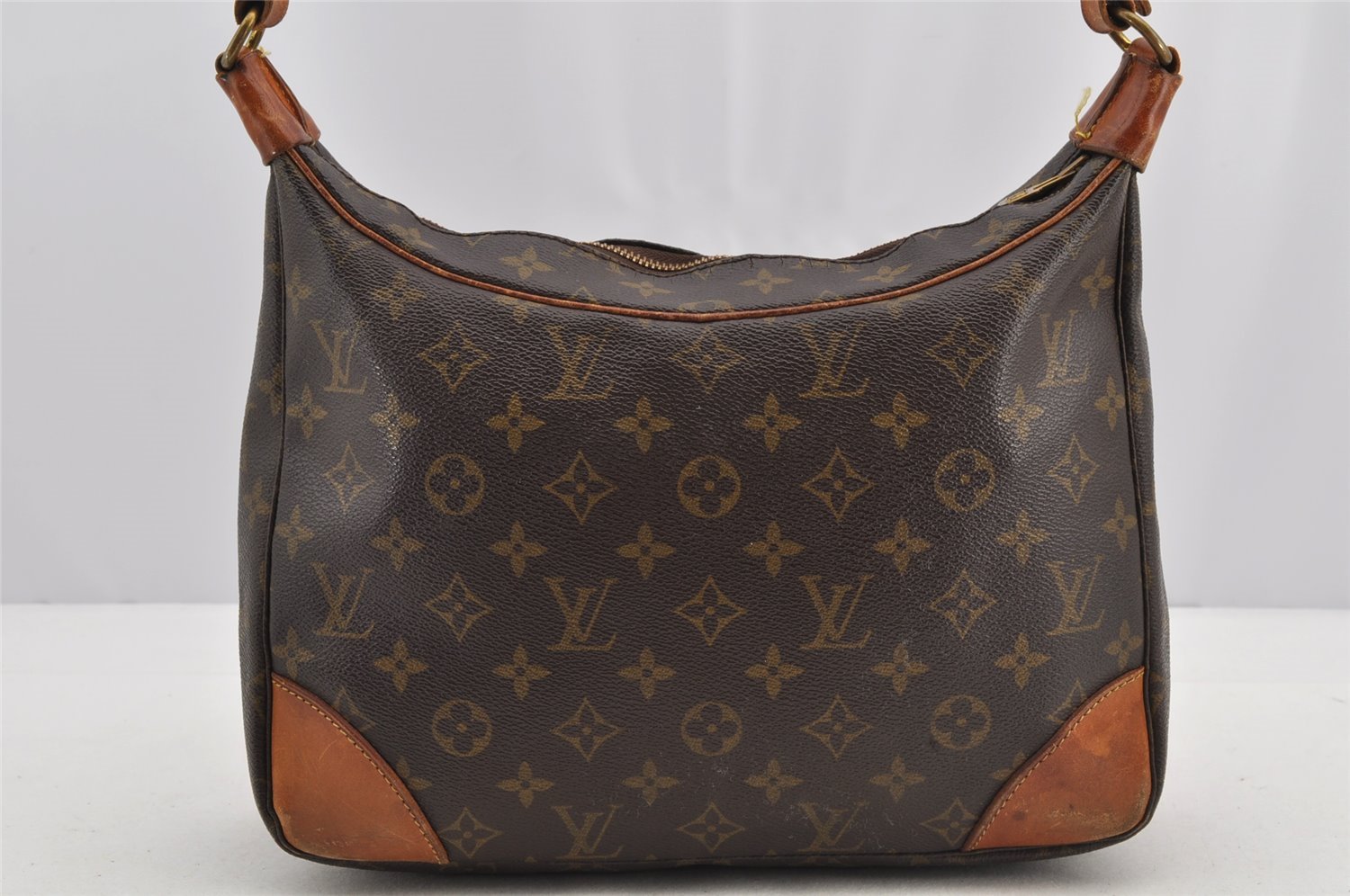 Authentic Louis Vuitton Monogram Boulogne 30 Shoulder Cross Bag Old Model 4723I