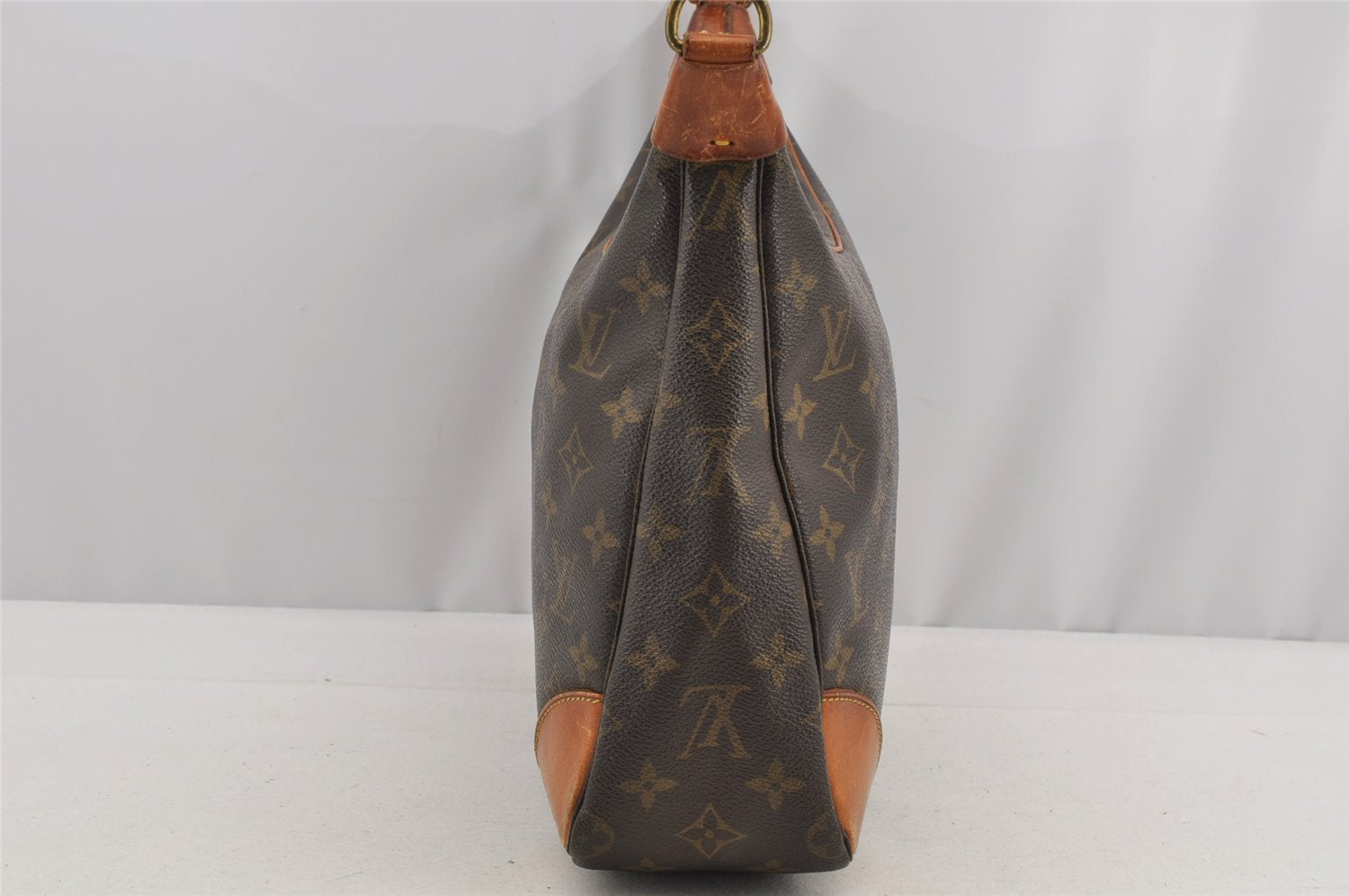 Authentic Louis Vuitton Monogram Boulogne 30 Shoulder Cross Bag Old Model 4723I