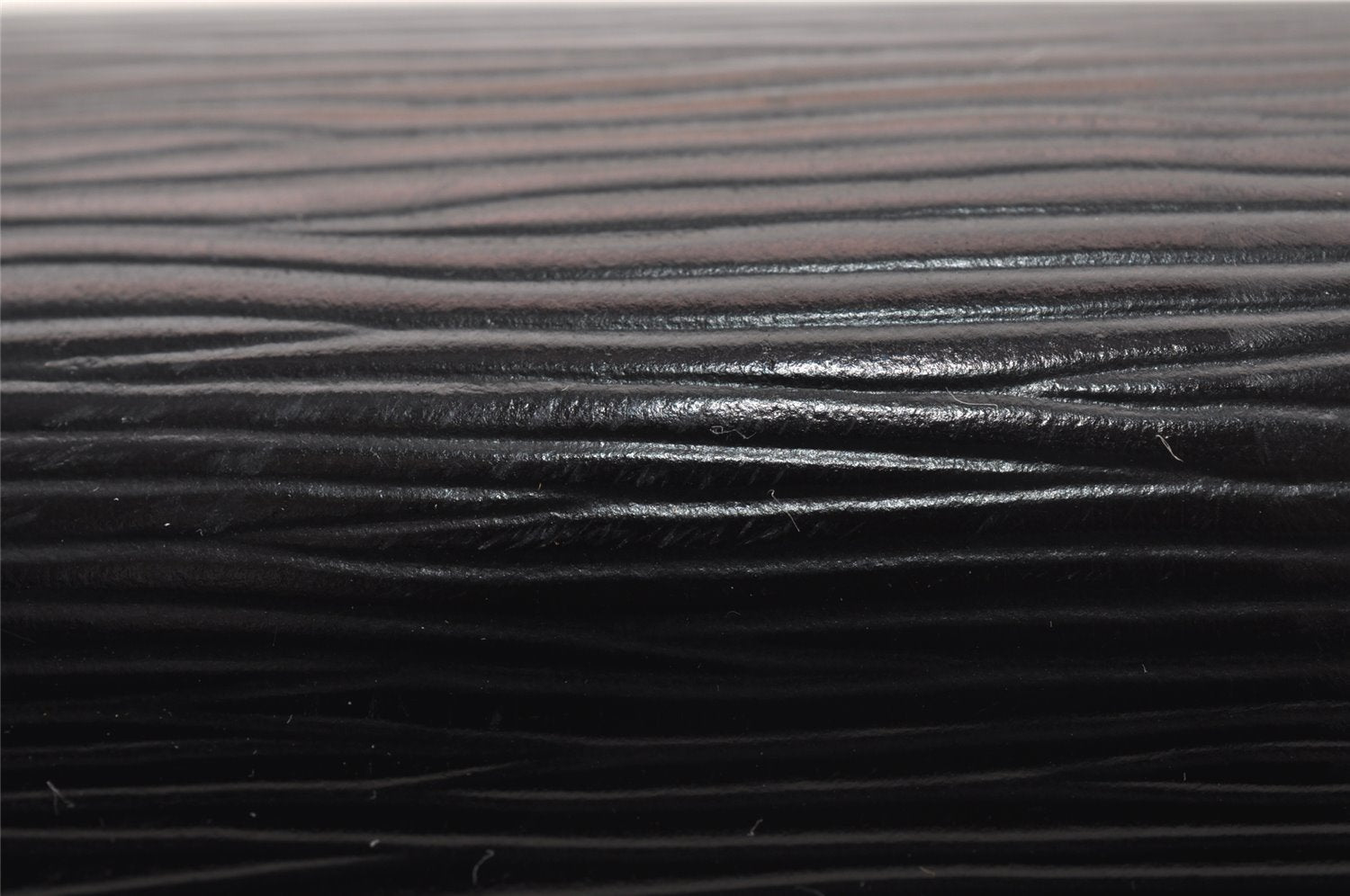 Authentic Louis Vuitton Epi Chaillot Clutch Hand Bag Black M52542 LV 4724I