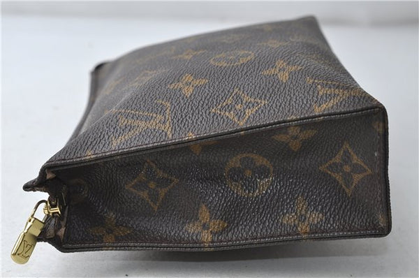 Auth Louis Vuitton Monogram Poche Toilette 19 Cosmetics Pouch M47544 LV 4725D