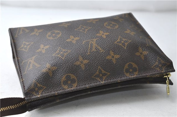 Auth Louis Vuitton Monogram Poche Toilette 19 Cosmetics Pouch M47544 LV 4725D