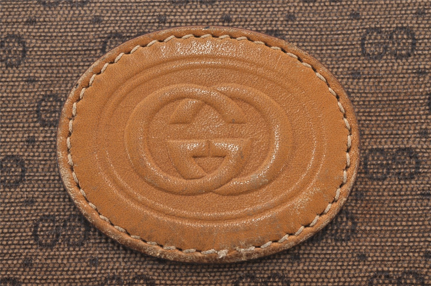 Authentic GUCCI Micro GG PVC Leather Shoulder Cross Body Bag Purse Brown 4738I