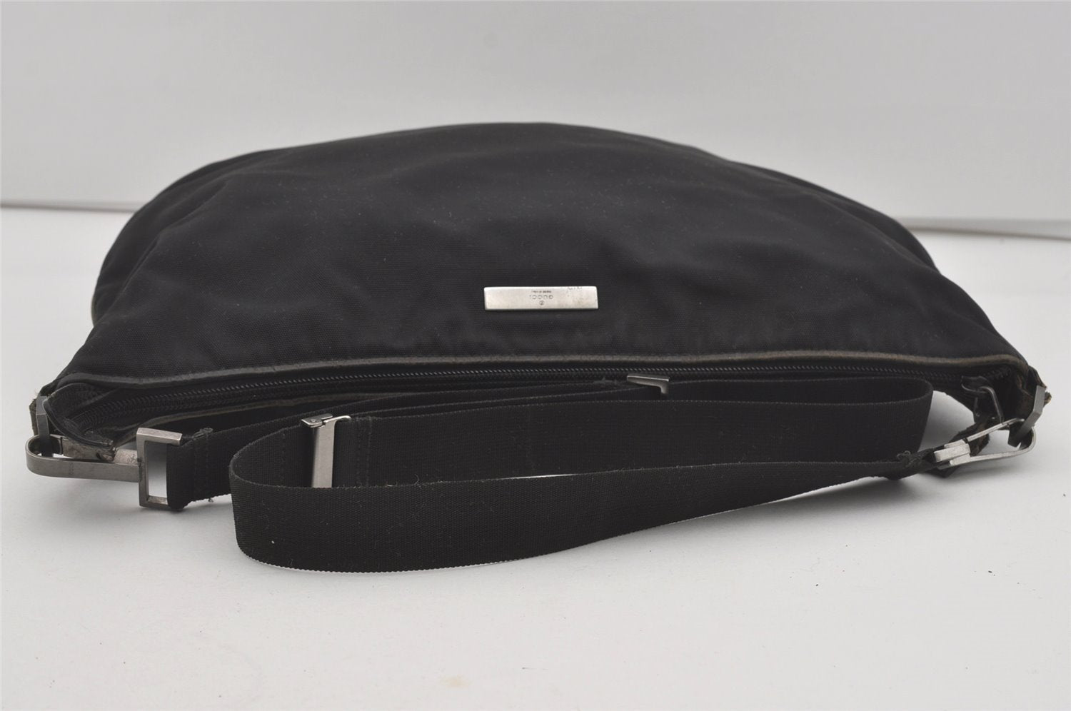 Authentic GUCCI Vintage Shoulder Cross Body Bag Nylon Leather Black  4739I