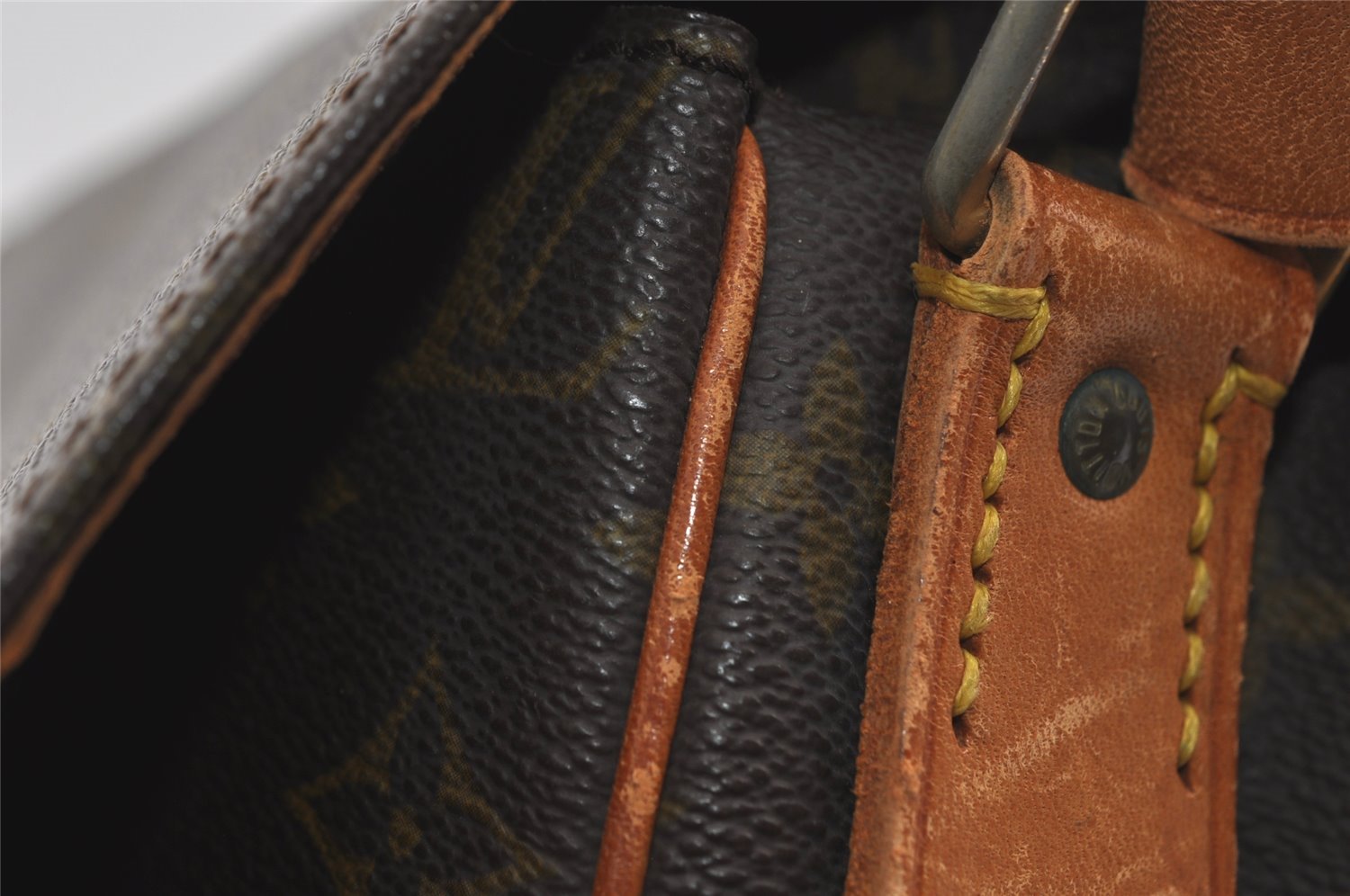 Authentic Louis Vuitton Monogram Cartouchiere GM Shoulder Bag Old Model 4745I