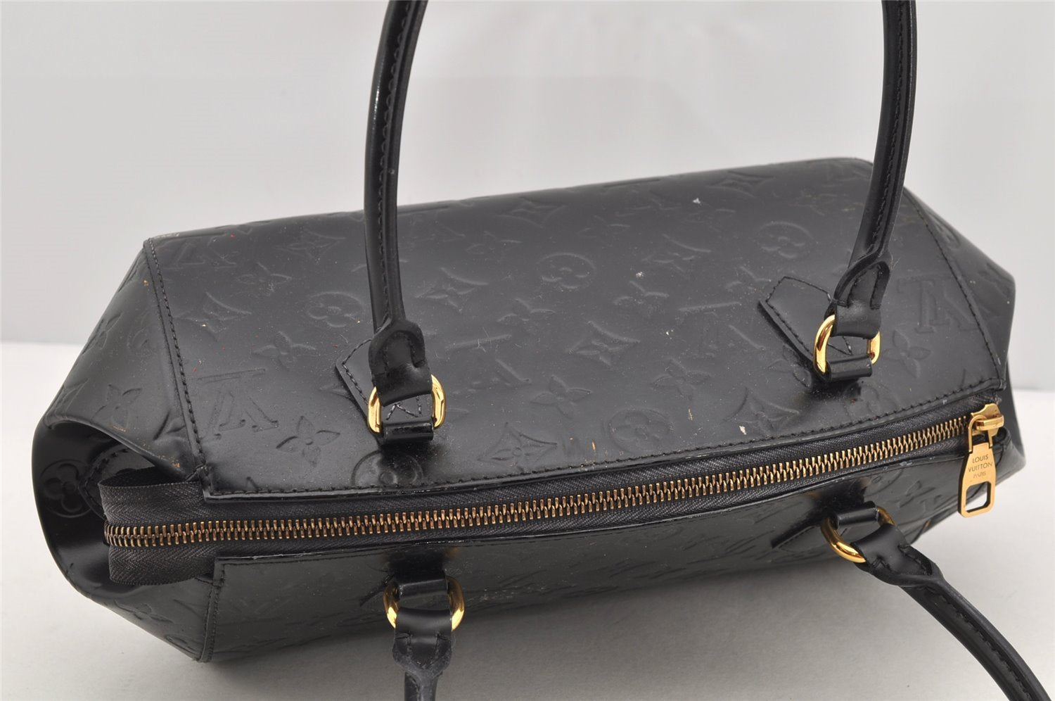 Authentic Louis Vuitton Vernis Sherwood PM Shoulder Hand Bag Black LV 4746I