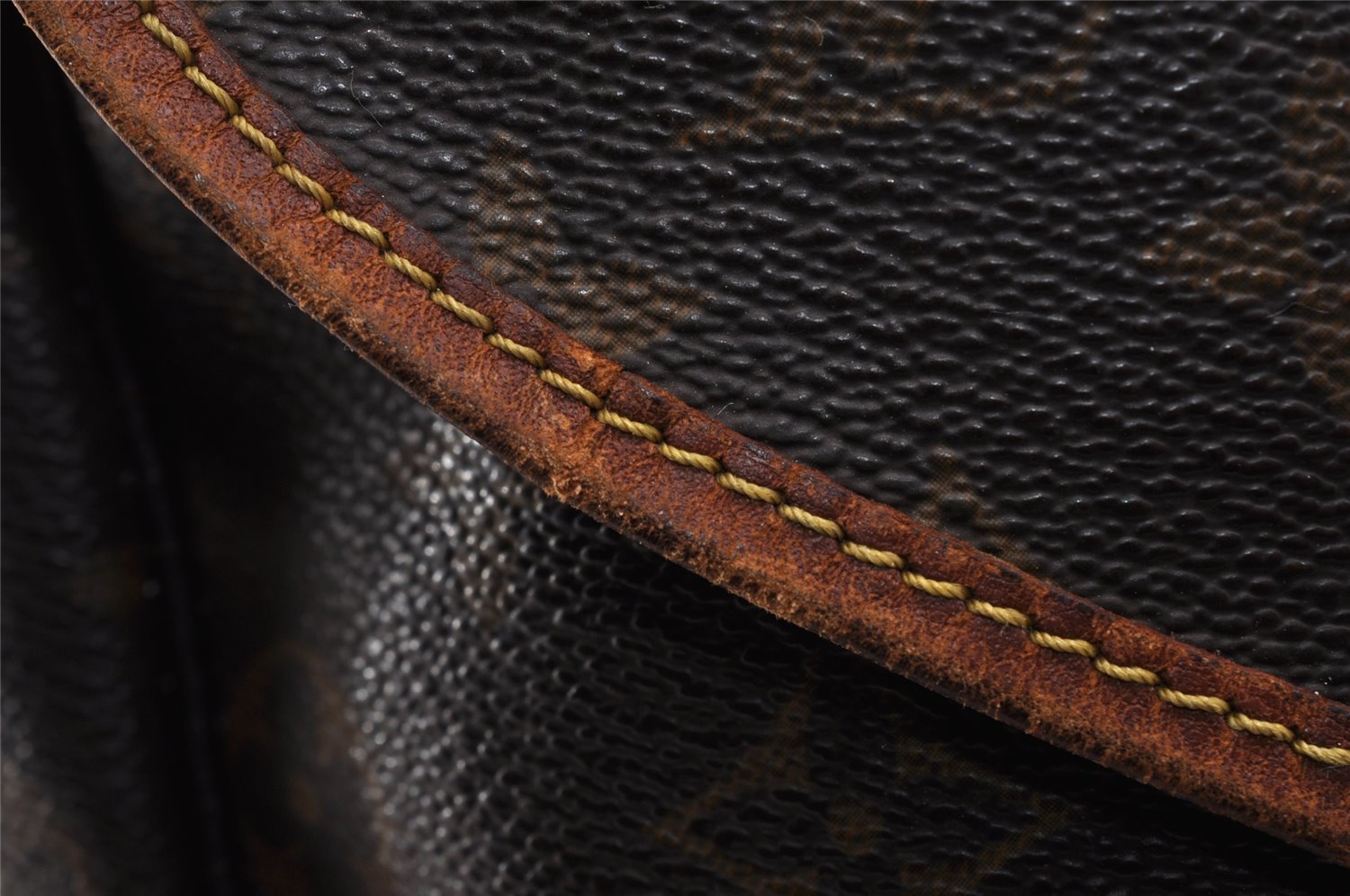 Authentic Louis Vuitton Monogram Saumur 43 Shoulder Cross Bag M42252 Junk 4748I