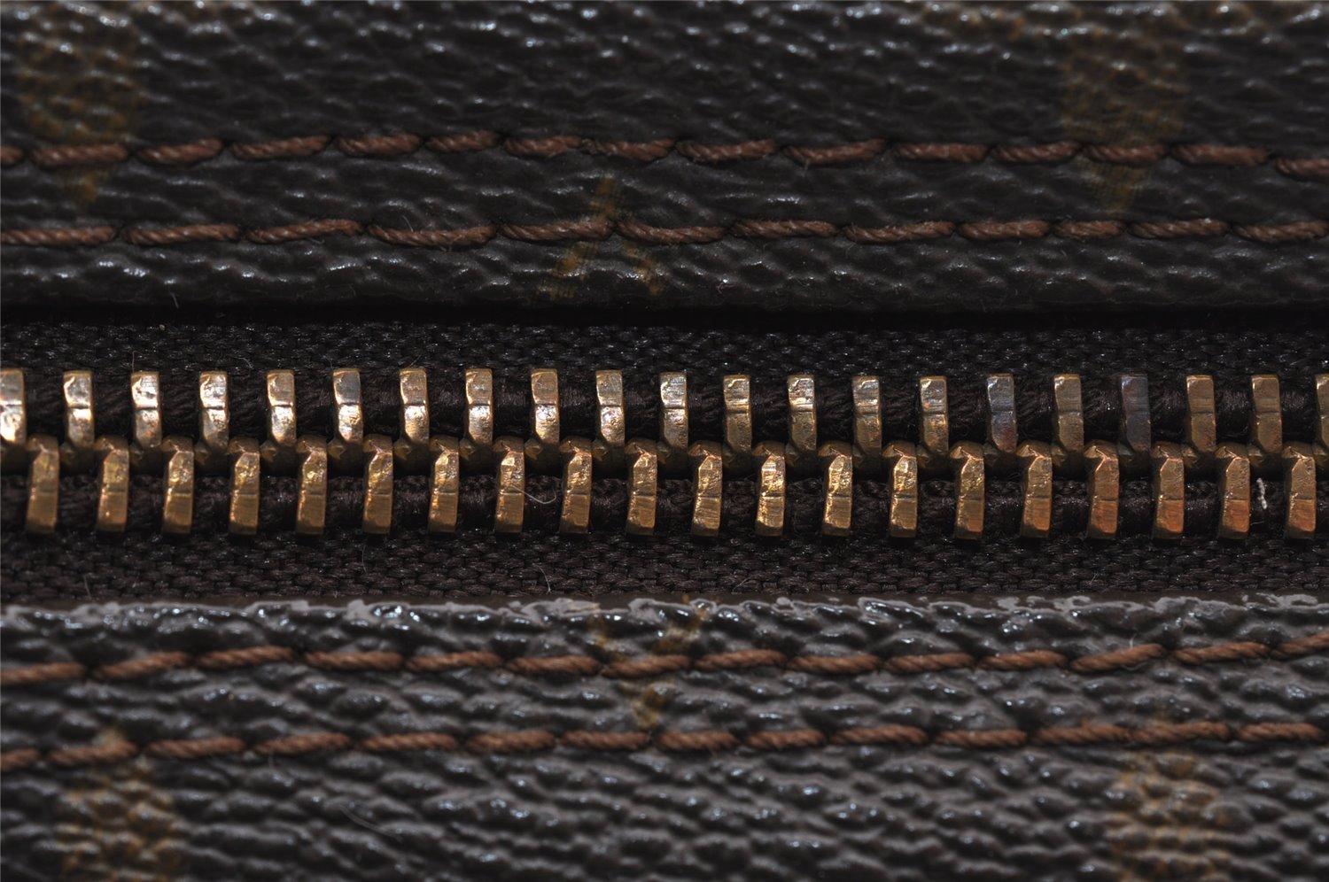 Authentic Louis Vuitton Monogram Amazone Shoulder Cross Body Bag Old Model 4749I