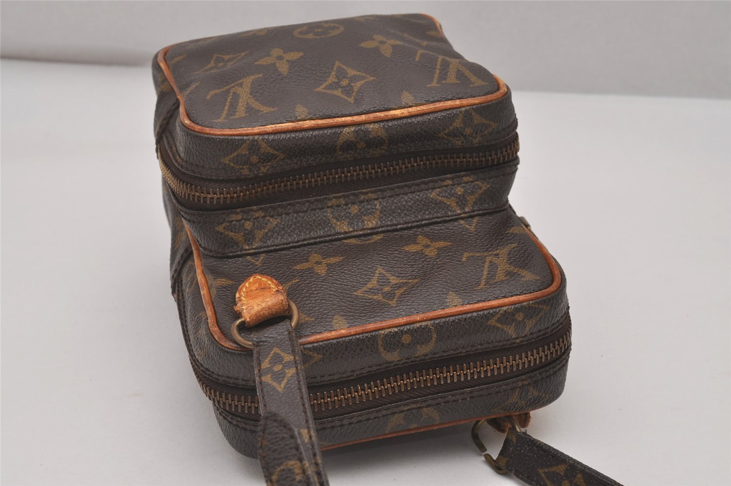 Authentic Louis Vuitton Monogram Mini Amazone Shoulder Bag M45238 LV Junk 4751I