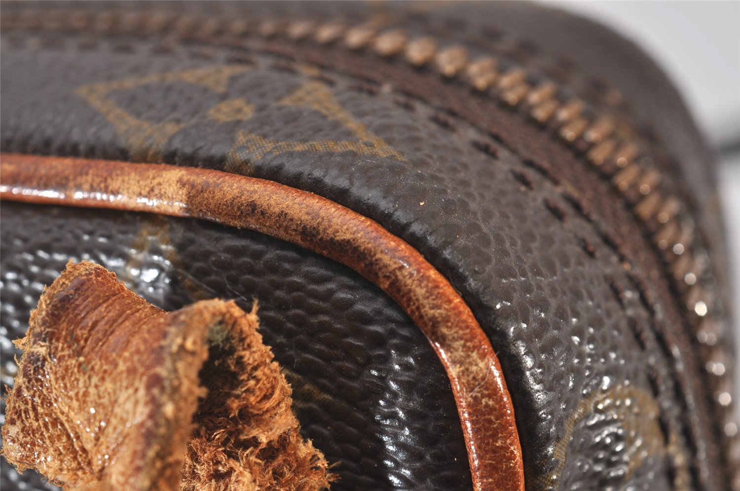 Authentic Louis Vuitton Monogram Mini Amazone Shoulder Bag M45238 LV Junk 4751I