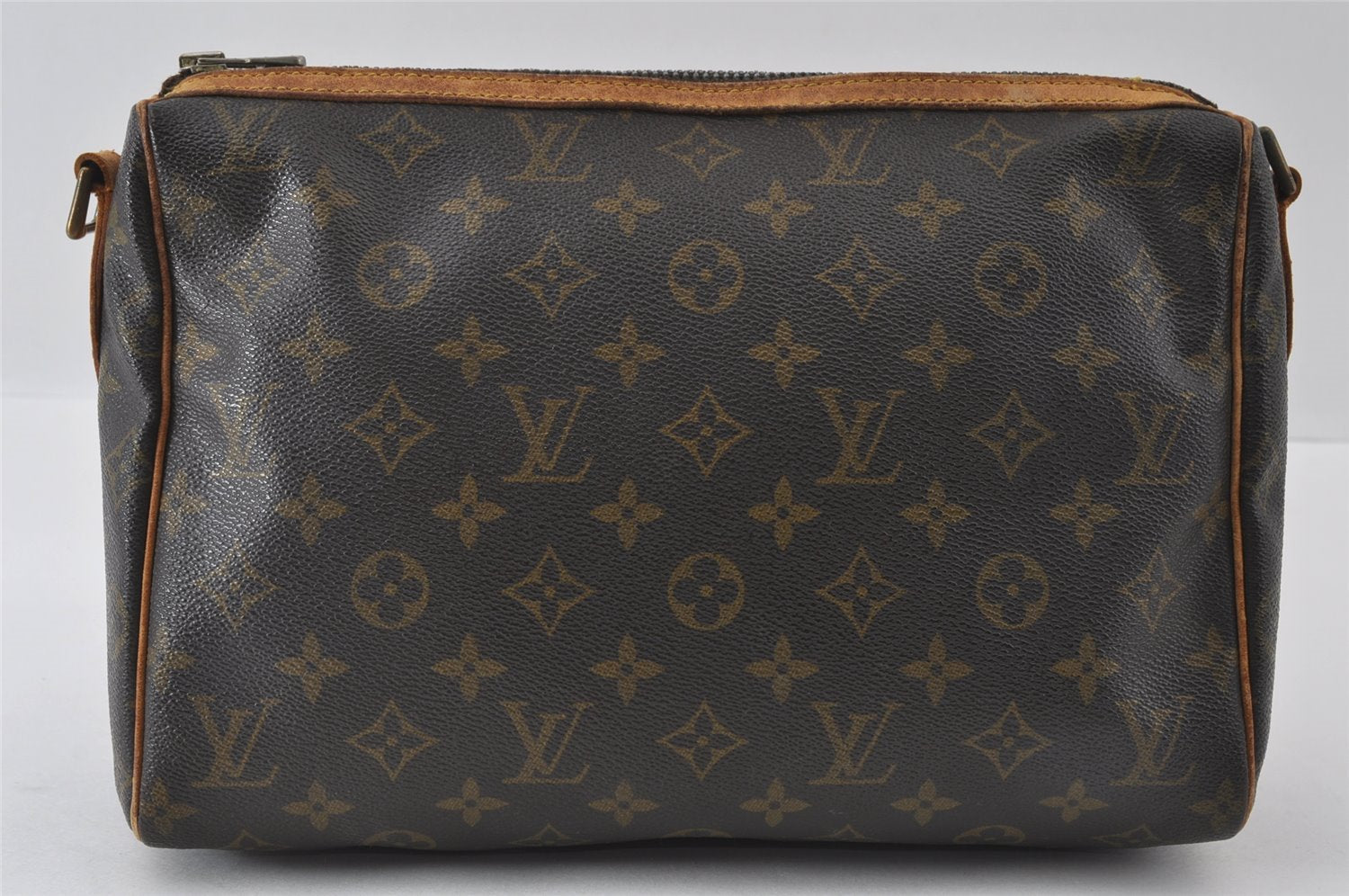 Authentic Louis Vuitton Monogram Tulleries MM Shoulder Bag M51348 Junk 4753I