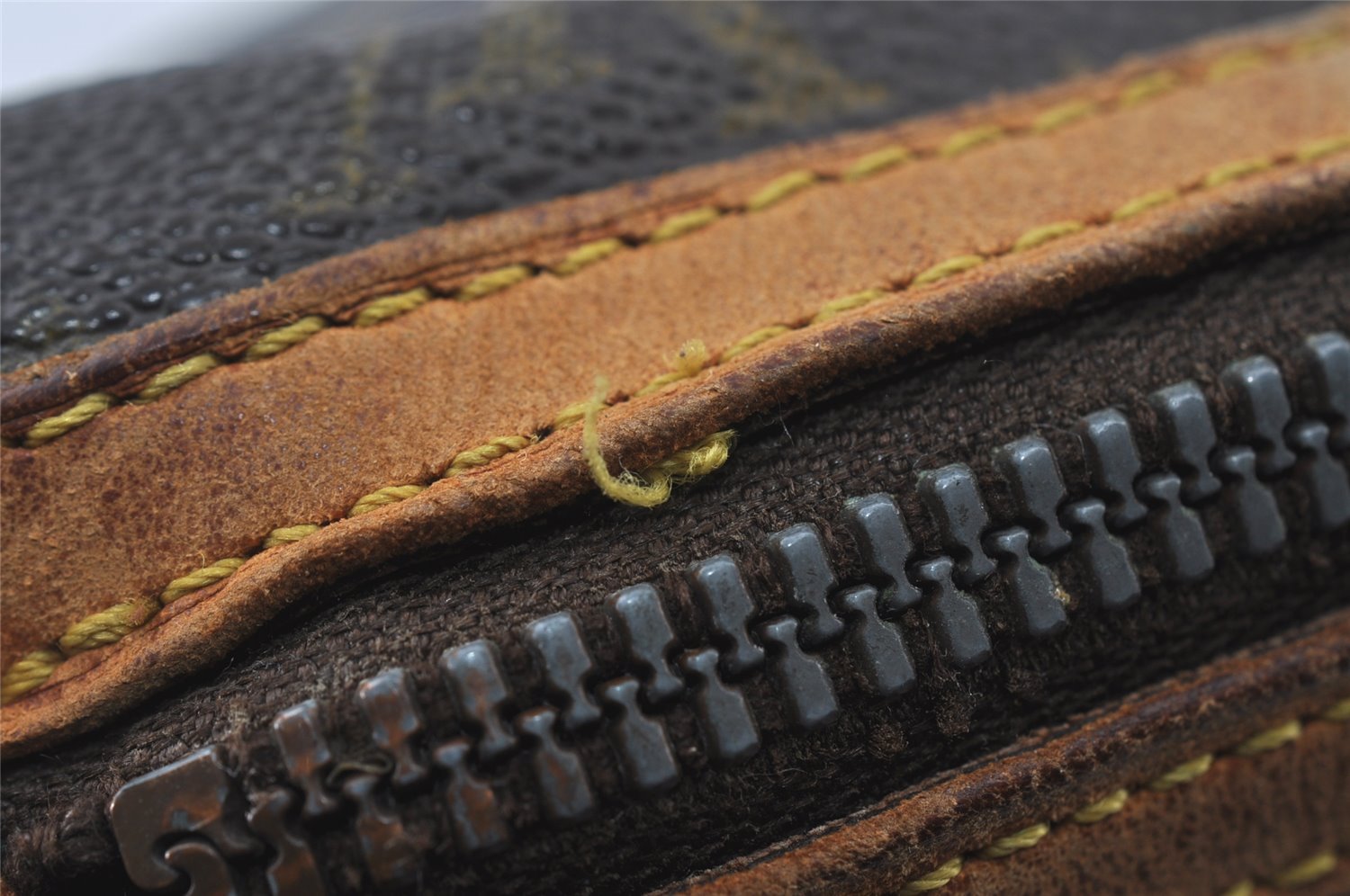 Authentic Louis Vuitton Monogram Tulleries MM Shoulder Bag M51348 Junk 4753I