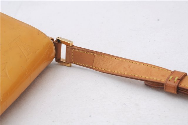 Auth Louis Vuitton Vernis Thompson Street Shoulder Bag Yellow M91071 LV 4754D