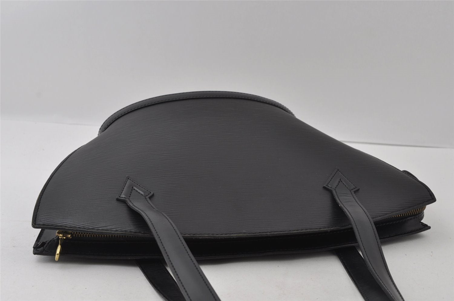 Louis Vuitton Epi Saint Jacques Poignet Long Shoulder Bag Black M52332 LV 4760I