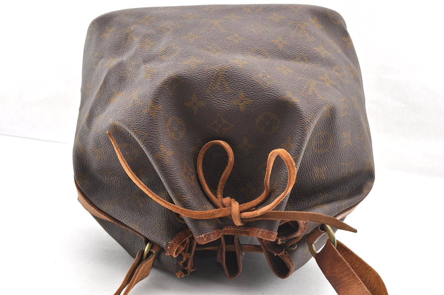 Authentic Louis Vuitton Monogram Petit Noe Drawstring Bag Old Model LV 4763I