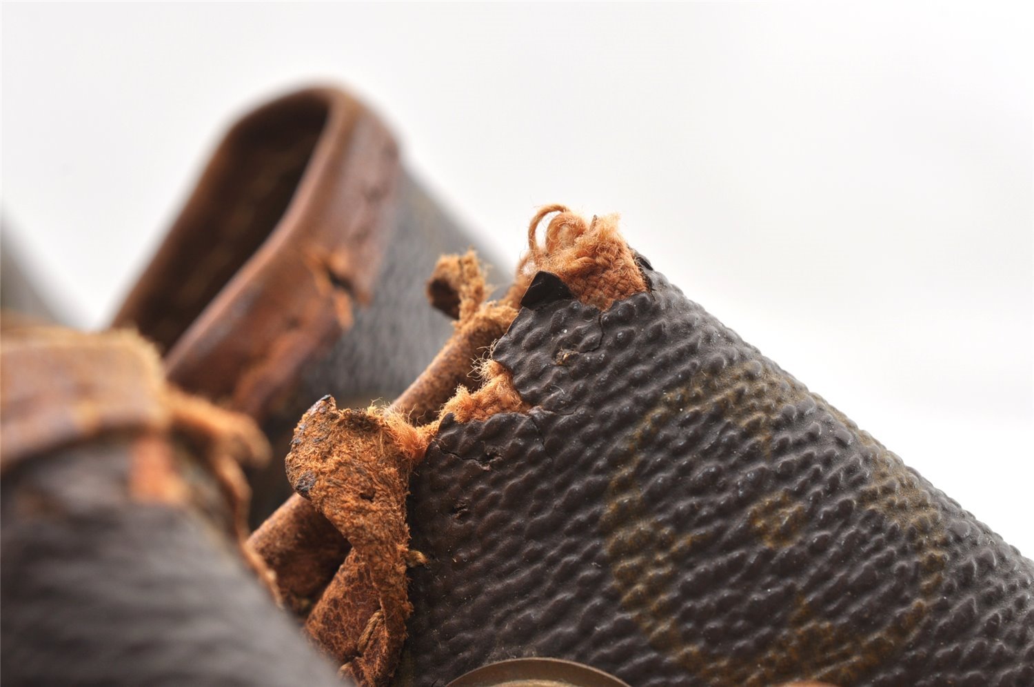 Authentic Louis Vuitton Monogram Petit Noe Drawstring Bag Old Model LV 4763I