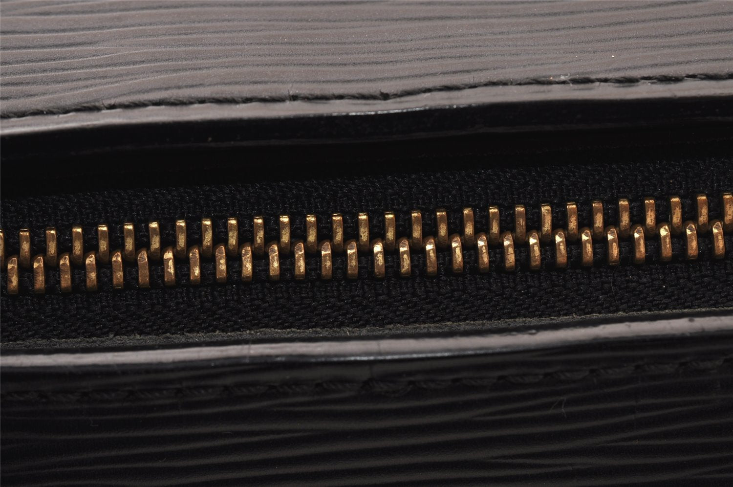 Authentic Louis Vuitton Epi Soufflot Black Hand Bag M52222 LV 4764I