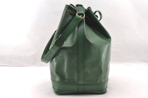 Authentic Louis Vuitton Epi Noe Shoulder Drawstring Bag Green M44004 LV 4768I