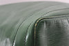 Authentic Louis Vuitton Epi Noe Shoulder Drawstring Bag Green M44004 LV 4768I
