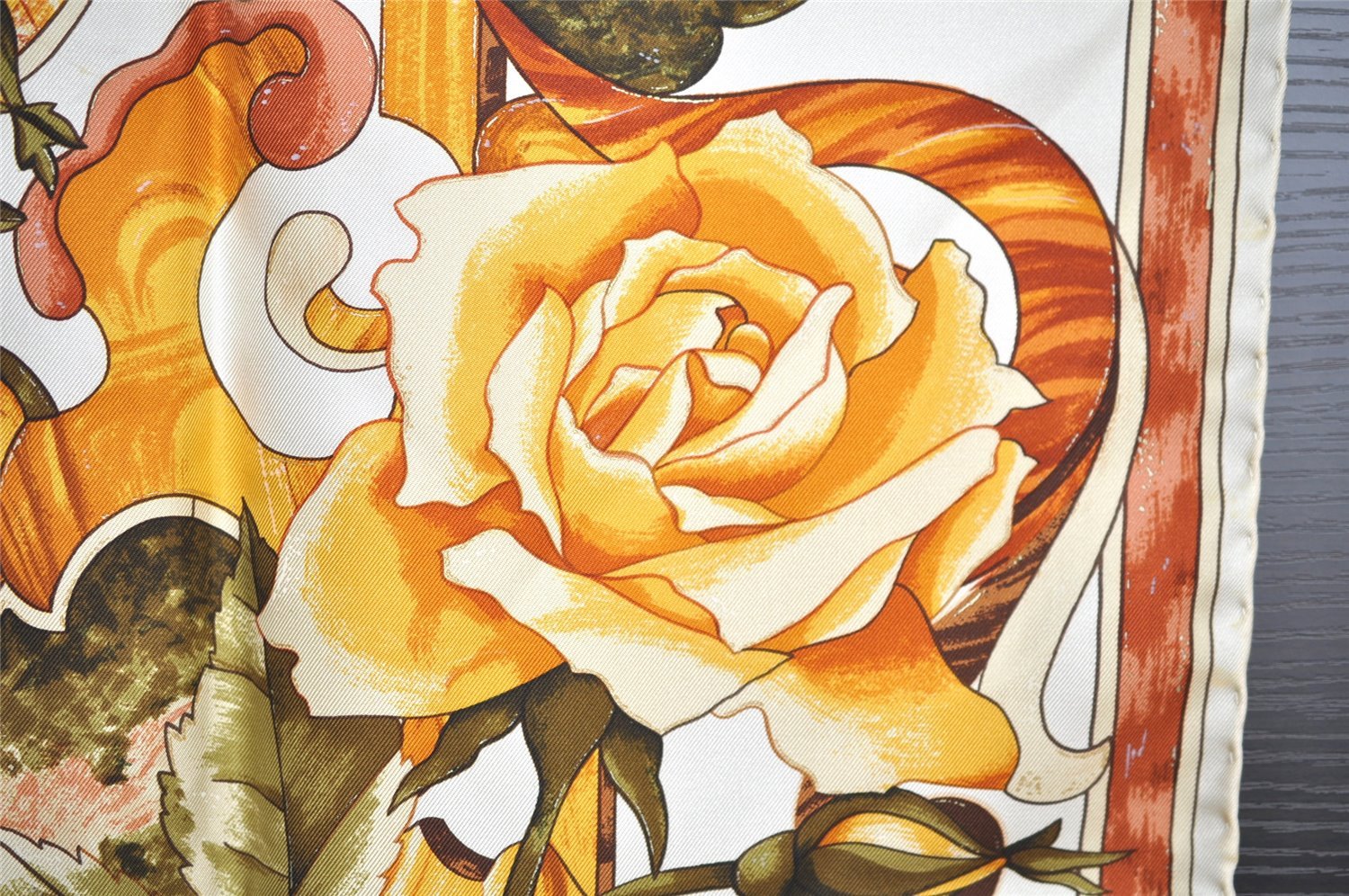 Authentic CHANEL Scarf Vintage Flower Motif CC Logo Silk White 4770I