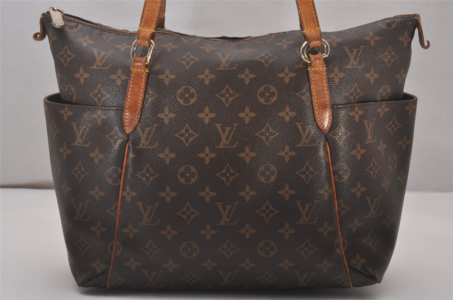 Authentic Louis Vuitton Monogram Totally MM Shoulder Tote Bag M41015 LV 4771I