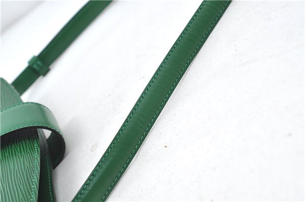 Auth Louis Vuitton Epi Capucines Shoulder Cross Body Bag Green M52344 LV 4772D