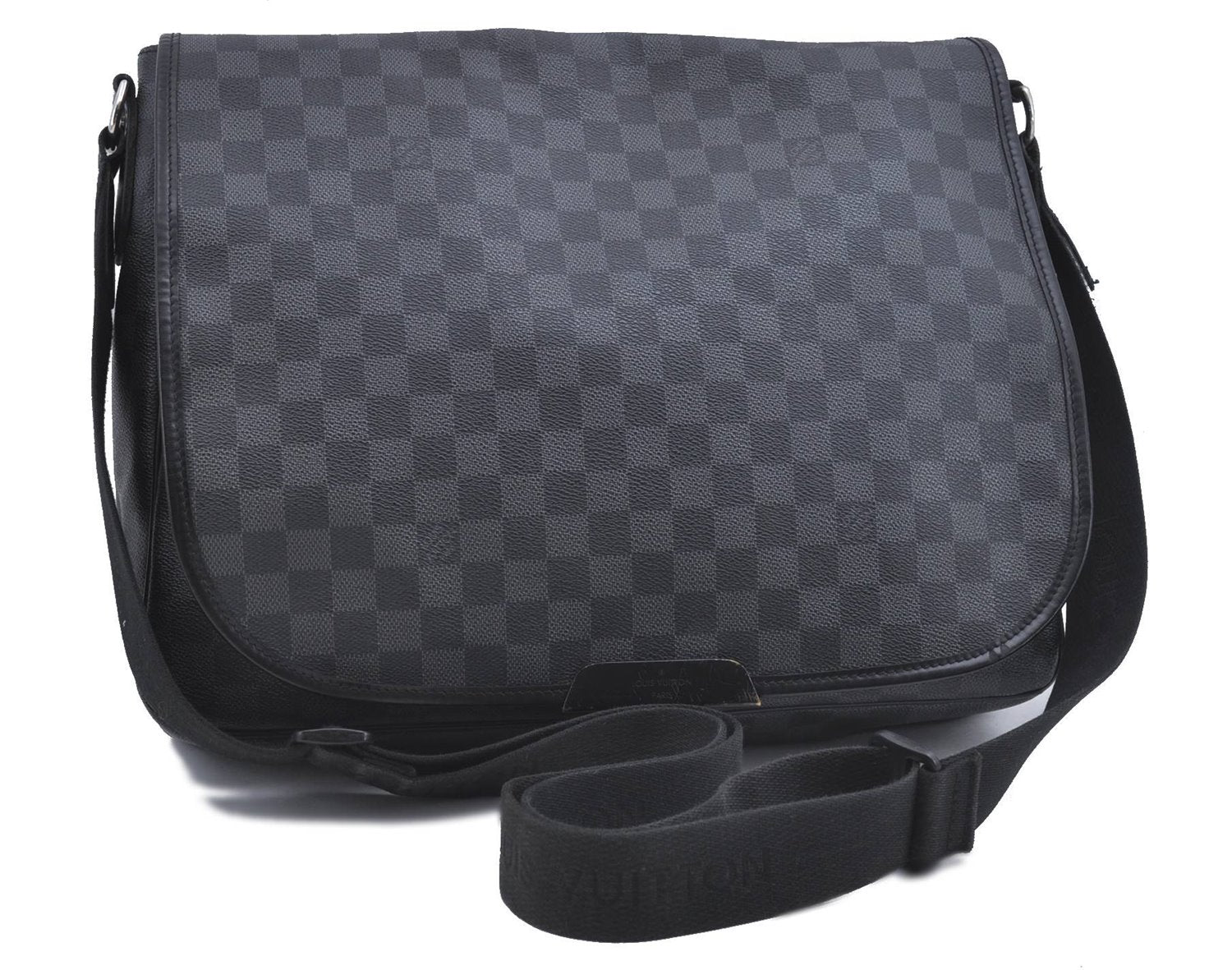 Authentic Louis Vuitton Damier Graphite Daniel GM Shoulder Bag N58033 LV 4773D