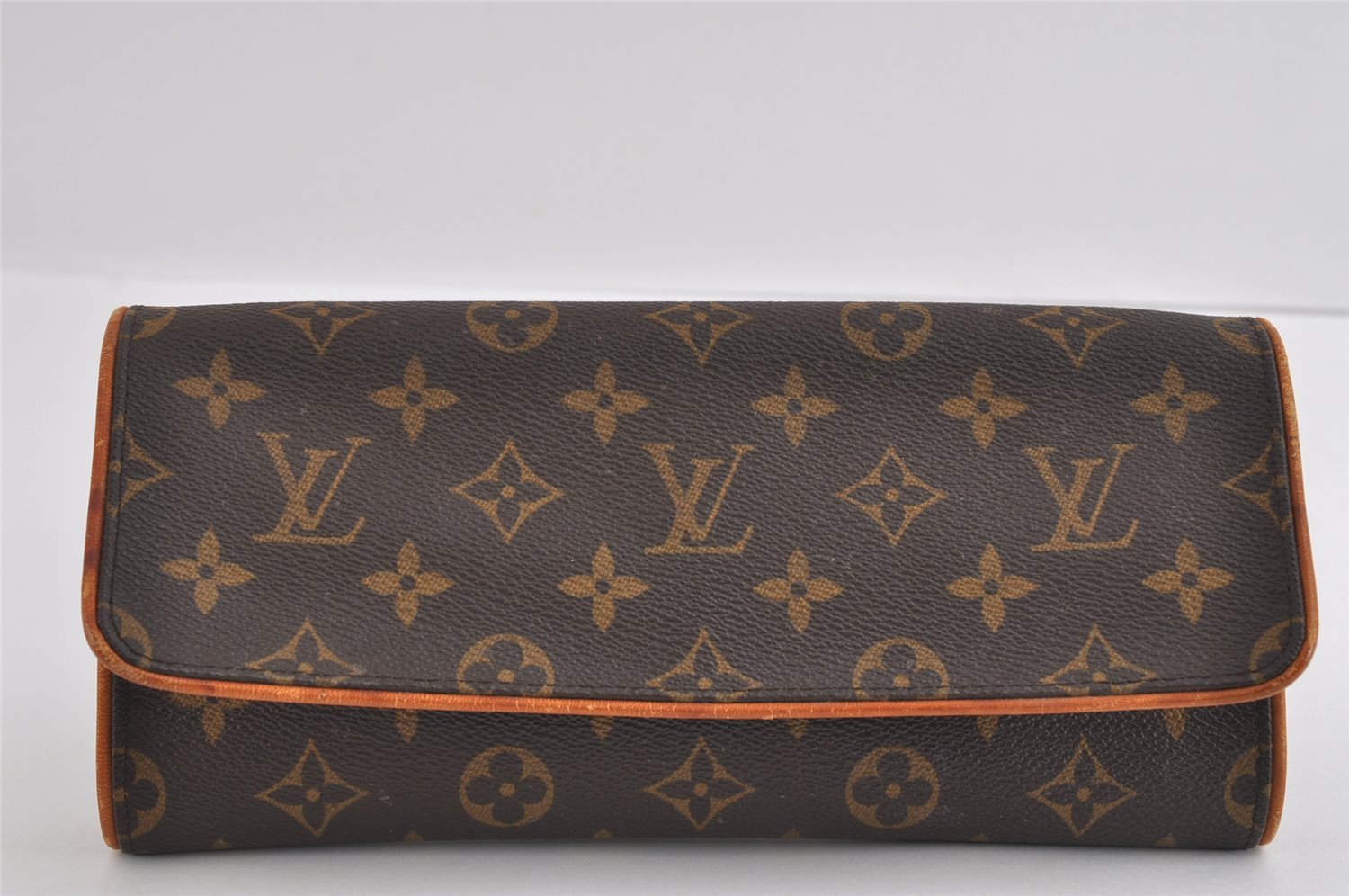 Authentic Louis Vuitton Monogram Pochette Twin GM Shoulder Bag M51852 LV 4775I
